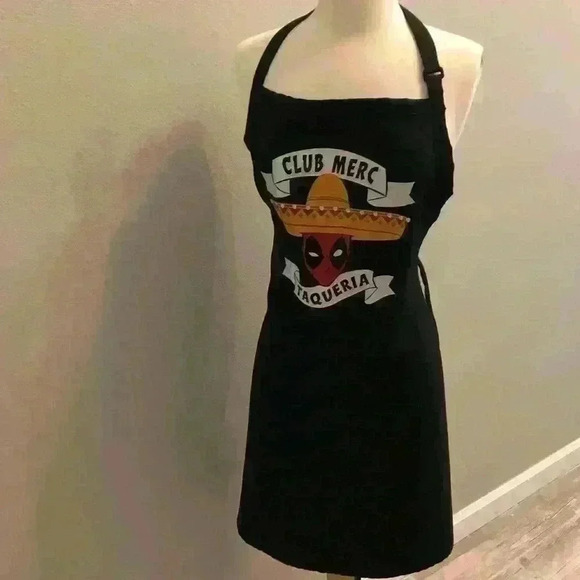 Deadpool Apron - Picture 2 of 6